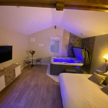 Le Cocoon D'Emy Bed and Breakfast Louvetot Buitenkant foto